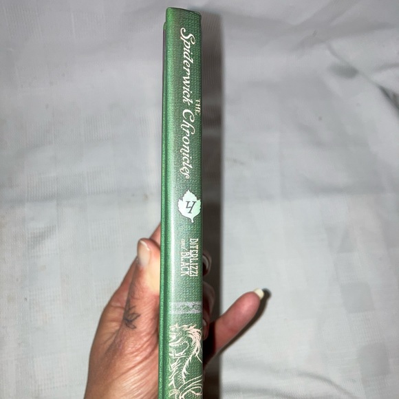 'Spiderwick Chronicles' Hard Cover Book (#4) - Picture 7 of 10